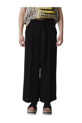 belted-pants