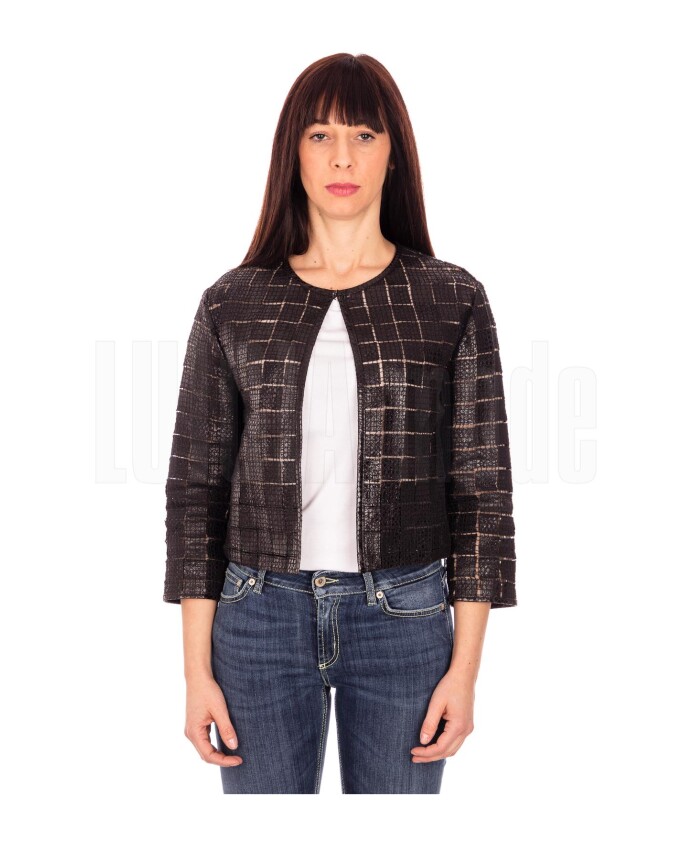 veste-en-daim-avec-motif-carre