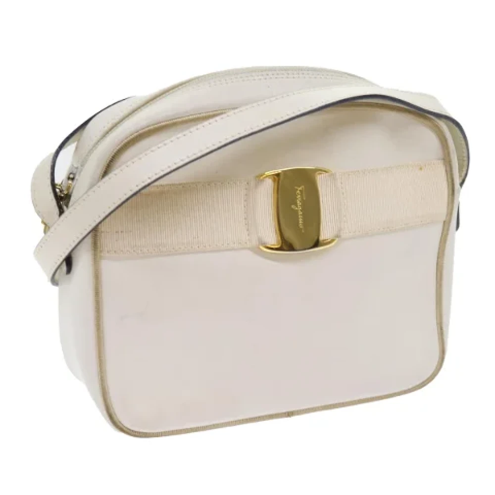 Salvatore Ferragamo Pre-owned Leather shoulder-bags White Dames