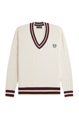 pull-de-tennis-en-tricot-torsade-ecru