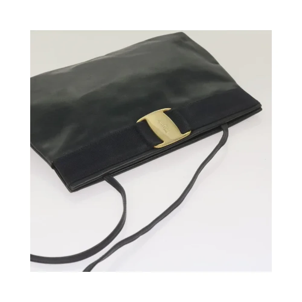 Salvatore Ferragamo Pre-owned Leather shoulder-bags Blue Dames