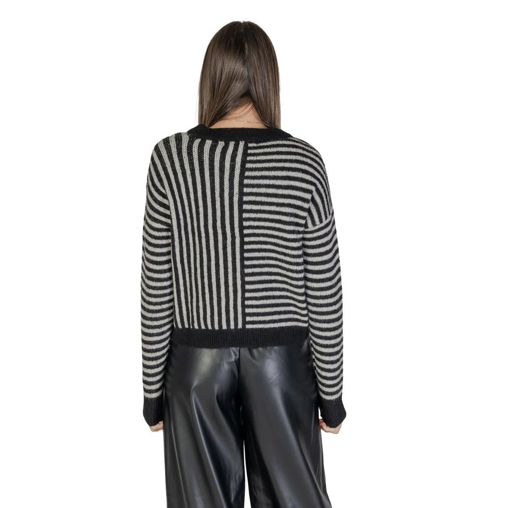 Vero Moda Zwart en wit gerecycled polyester trui Black Dames