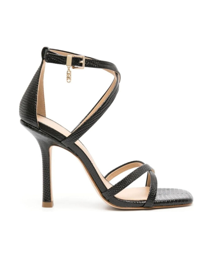 sandale-plate-noire-strappy