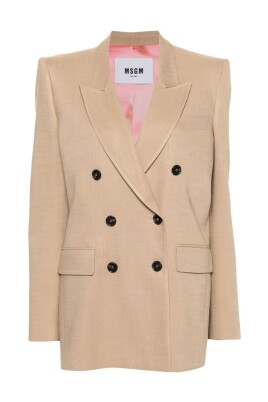 veste-beige-avec-revers-pointus