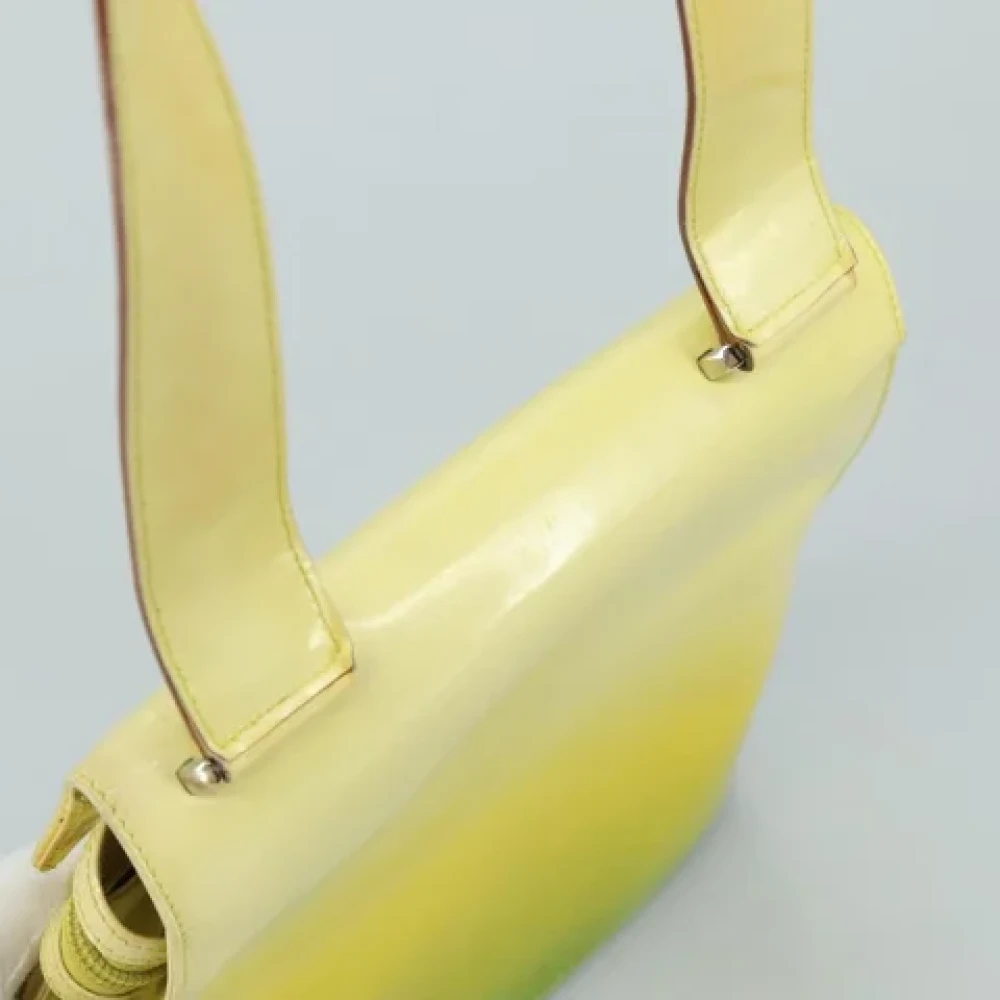 Salvatore Ferragamo Pre-owned Canvas handbags Yellow Dames