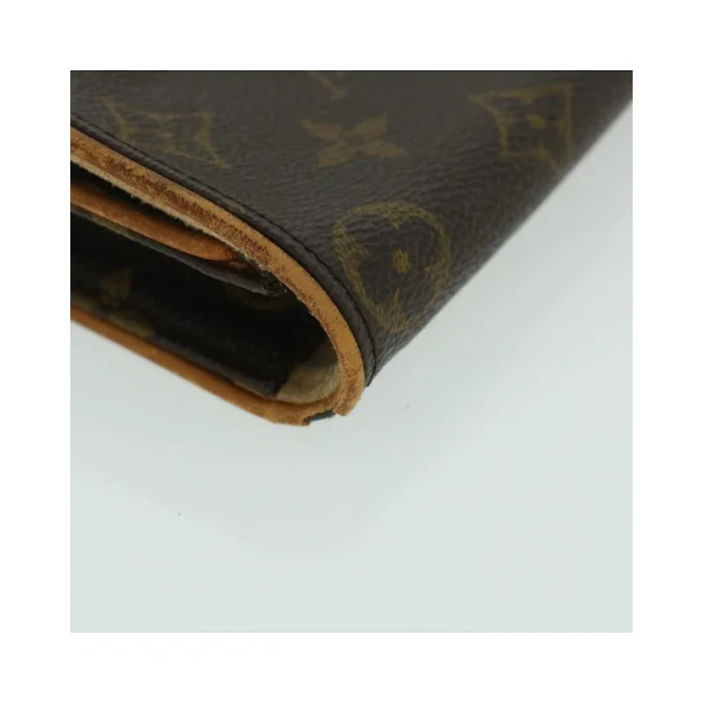 Louis Vuitton Vintage Pre-owned Canvas shoulder-bags Brown Dames