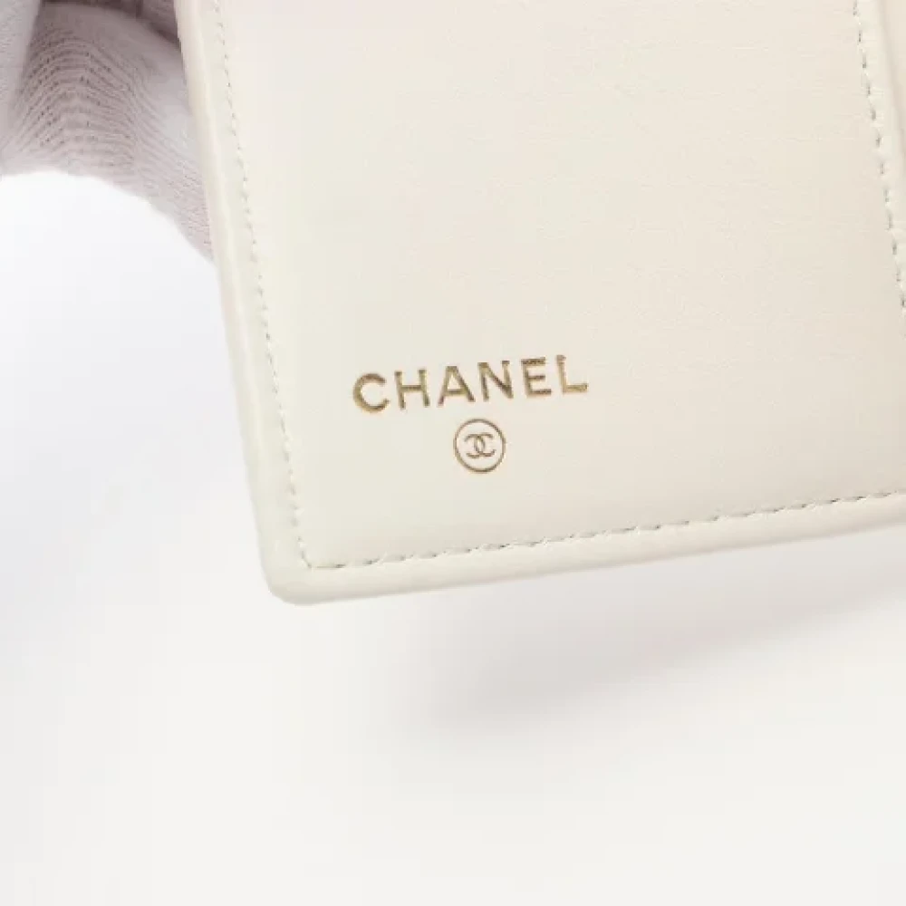 Chanel Vintage Pre-owned Leather wallets White Dames