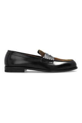chaussures-de-type-loafers