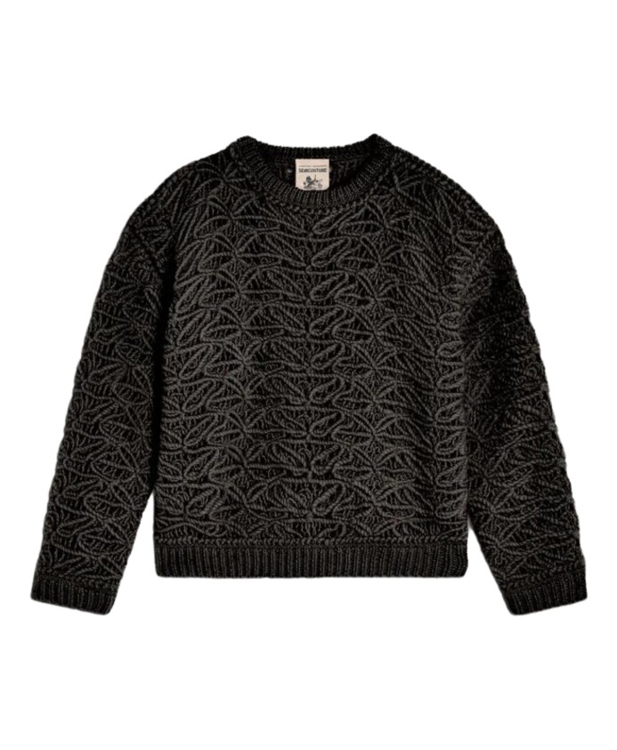 pull-noir-modele-elegant