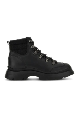 H692 Booties