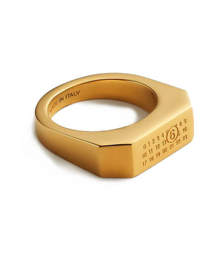 bague-doree-avec-signature-numerique-en-laiton