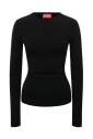 round-neck-knitwear