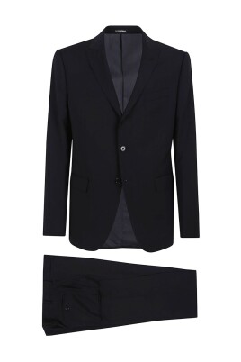 blue-suit-classic-style