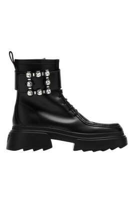 low-boot