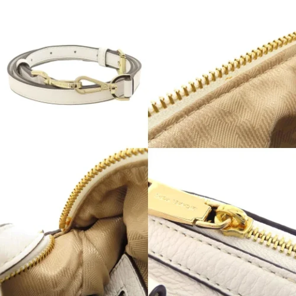 Michael Kors Pre-owned Fabric totes White Dames
