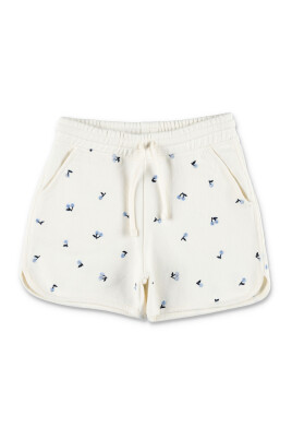 cherry-shorts-for-stylish-summer-look