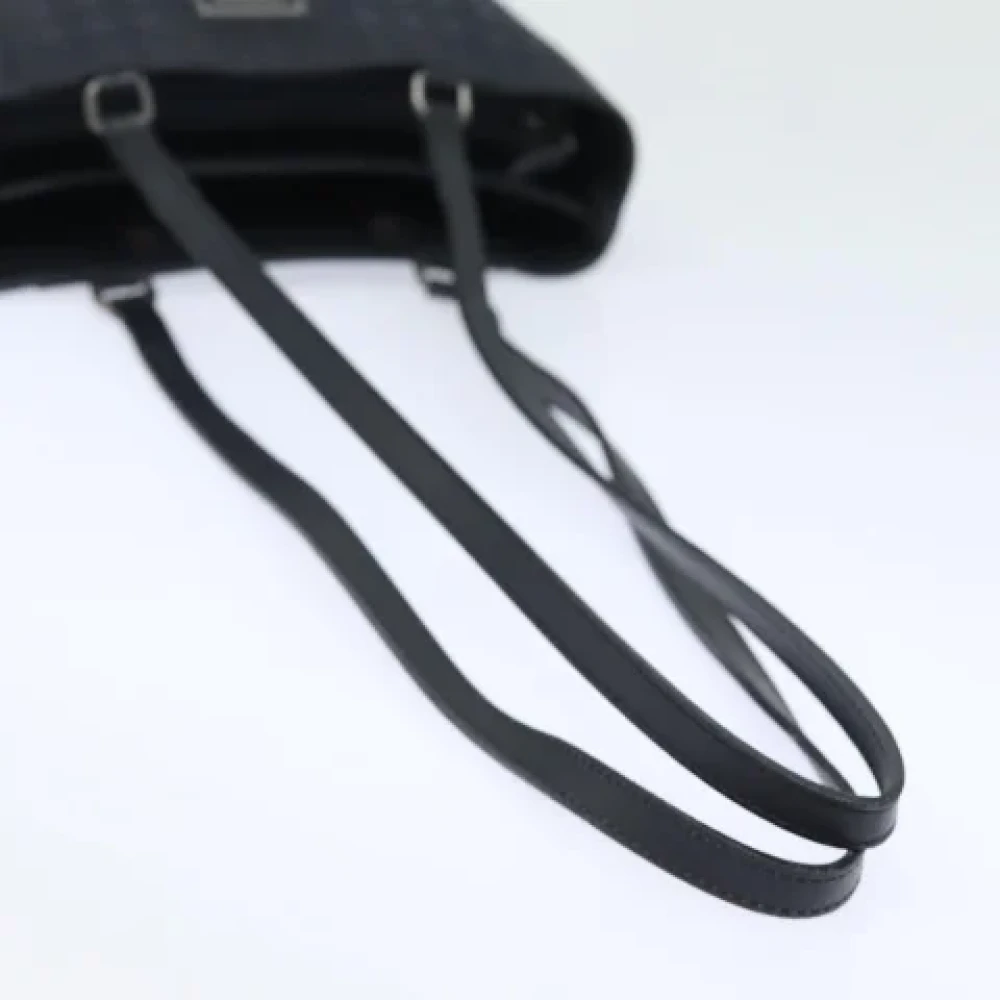 Burberry Vintage Pre-owned Leather shoulder-bags Black Dames