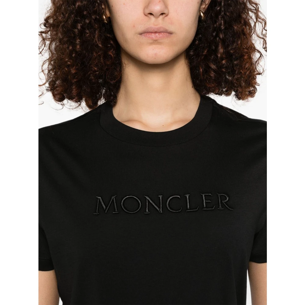 Moncler Zwart Logo Patch Crew Neck T-shirts Black Dames