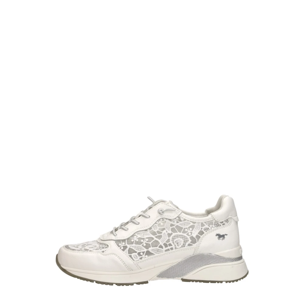 Mustang Lage Sneakers Dames Schoenen Wit