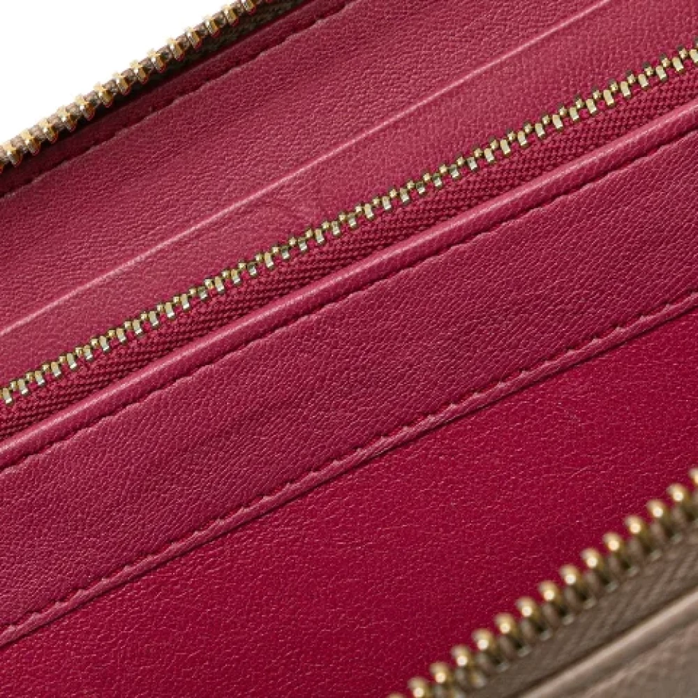 Bvlgari Vintage Pre-owned Leather wallets Beige Dames