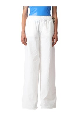 wide-leg-trousers
