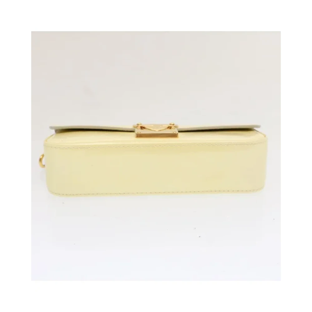 Louis Vuitton Vintage Pre-owned Leather clutches Yellow Dames