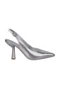 chaussure-a-talon-haut-en-cuir-avec-boucle