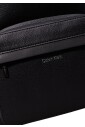 must-round-sac-a-dos-en-noir