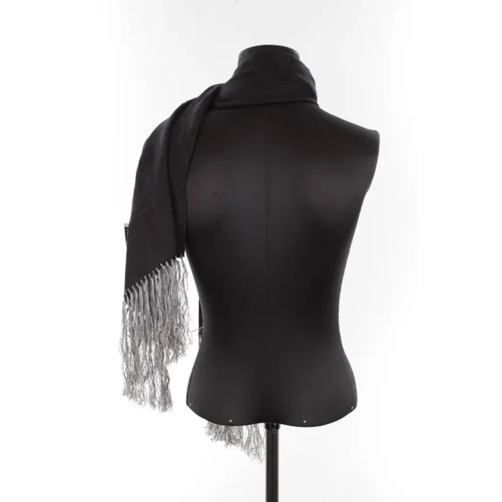 Givenchy Pre-owned Wool scarves Black Dames
