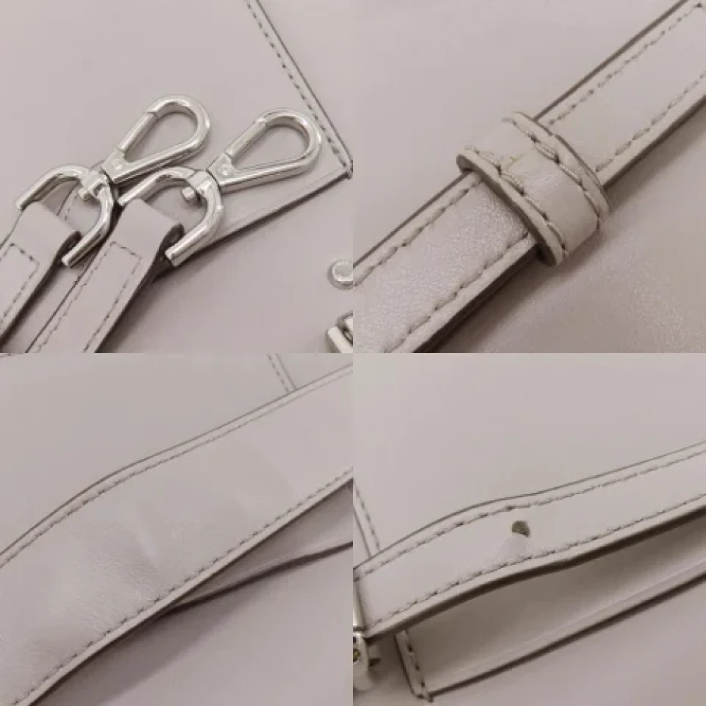 Michael Kors Pre-owned Fabric handbags Beige Dames