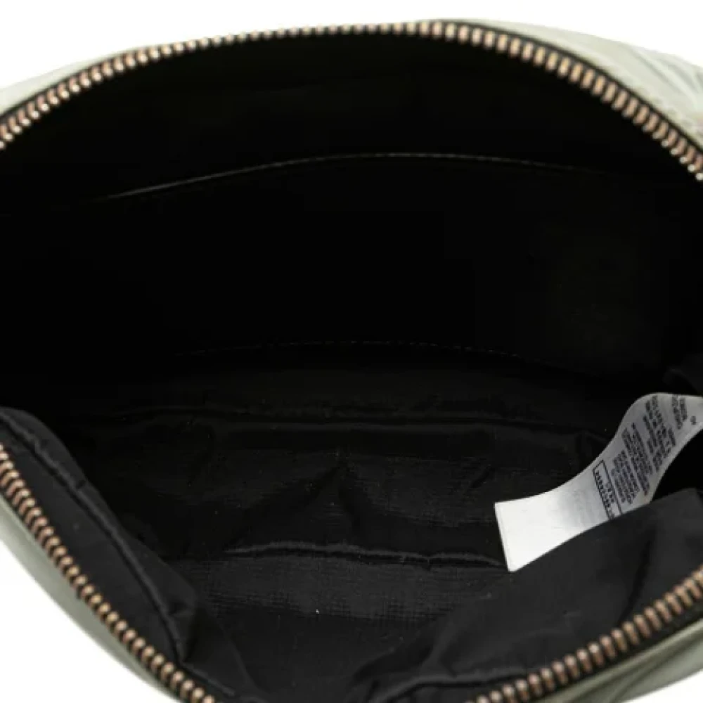 Burberry Vintage Pre-owned Leather crossbody-bags Gray Dames
