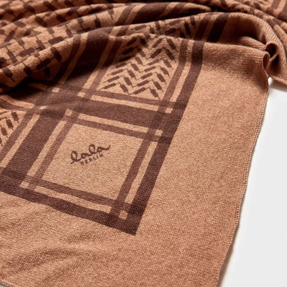 Lala Berlin Kasjmier Driehoek Klassiek Beige Brown Dames