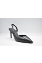 chaussures-noires-a-lacets-style-elegant