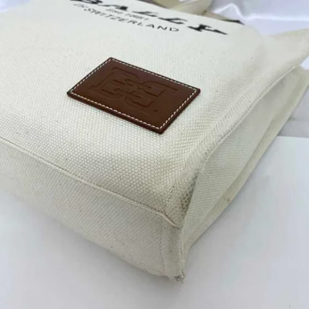 Bally Pre-owned Fabric handbags Beige Dames