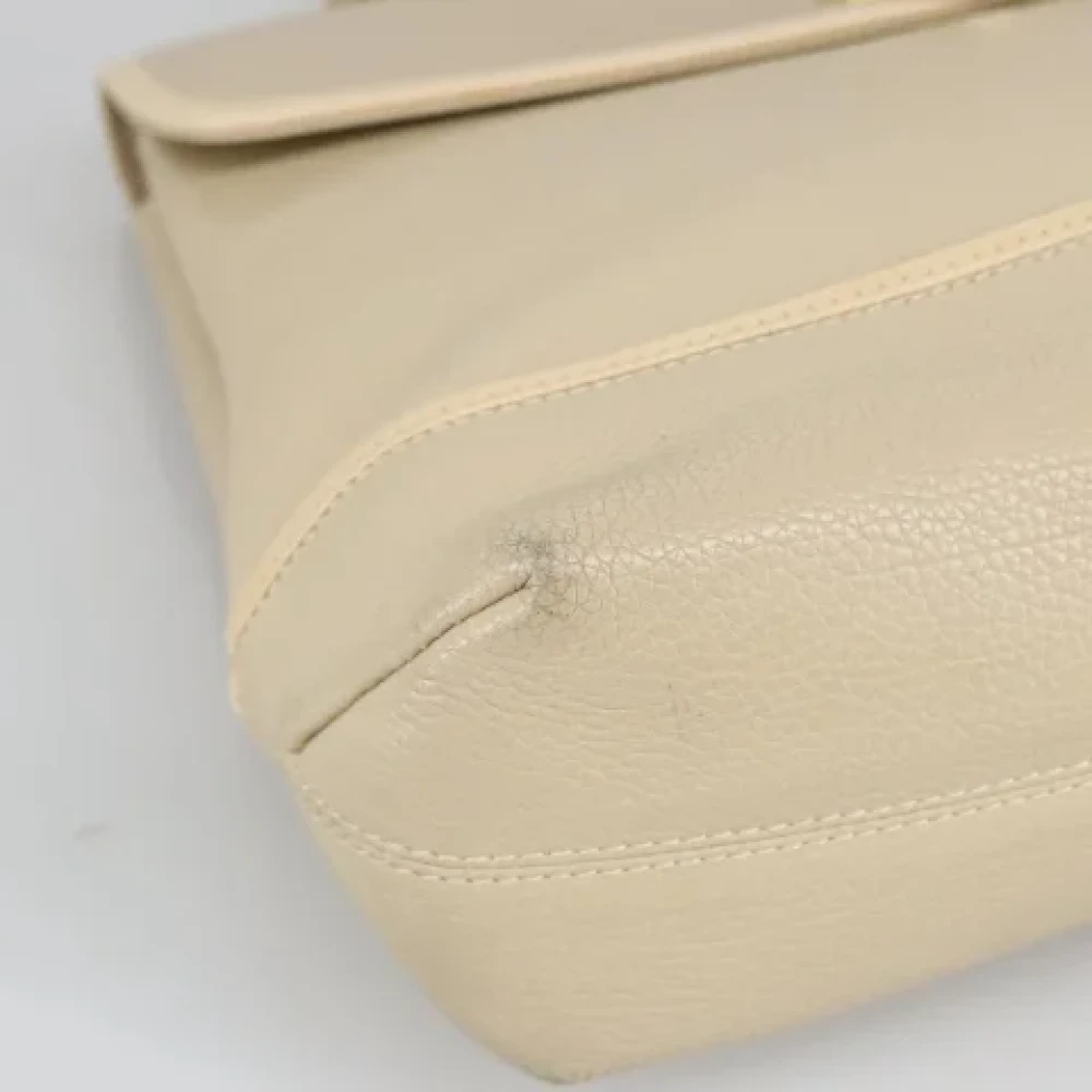 Bally Pre-owned Leather handbags Beige Dames