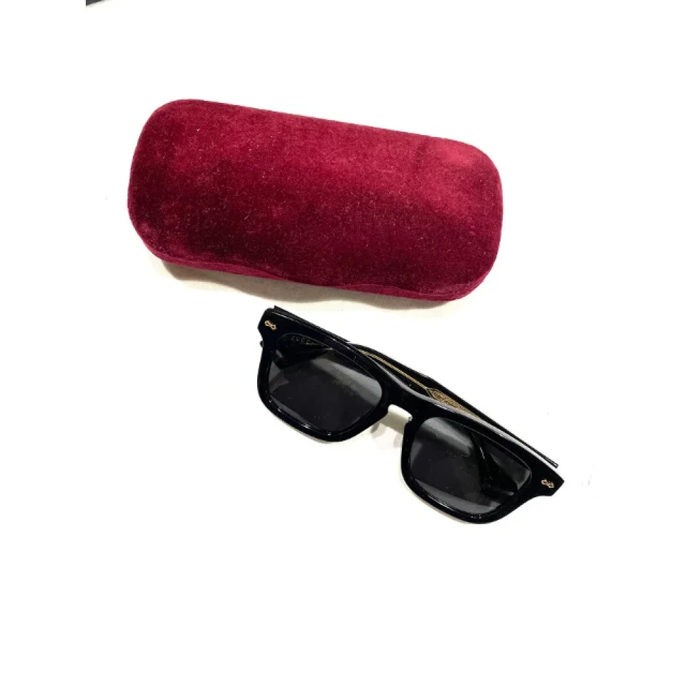 Gucci Vintage Pre-owned Plastic sunglasses Black Dames