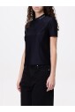 haut-noir-elegant-a-manches-courtes