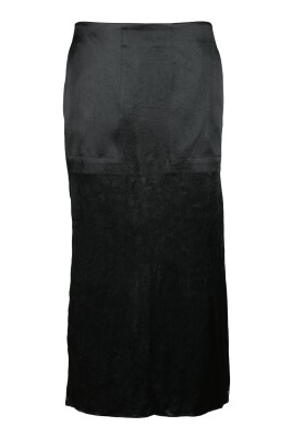 long-valette-skirt-with-zipper-pockets
