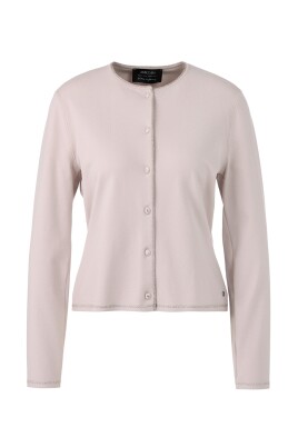 gilet-en-tricot-avec-des-details-brillants
