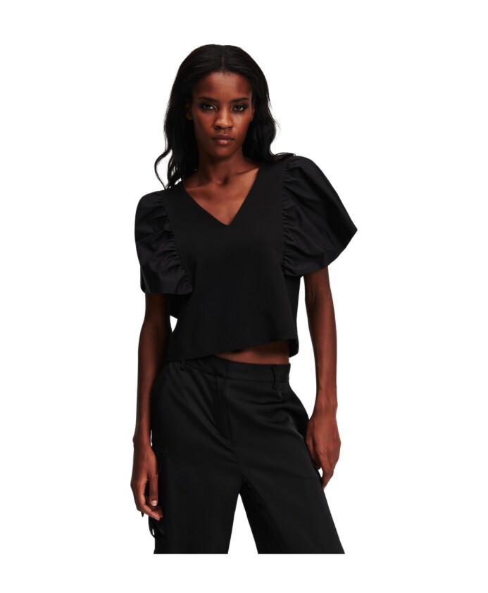 t-shirt-with-wide-sleeves
