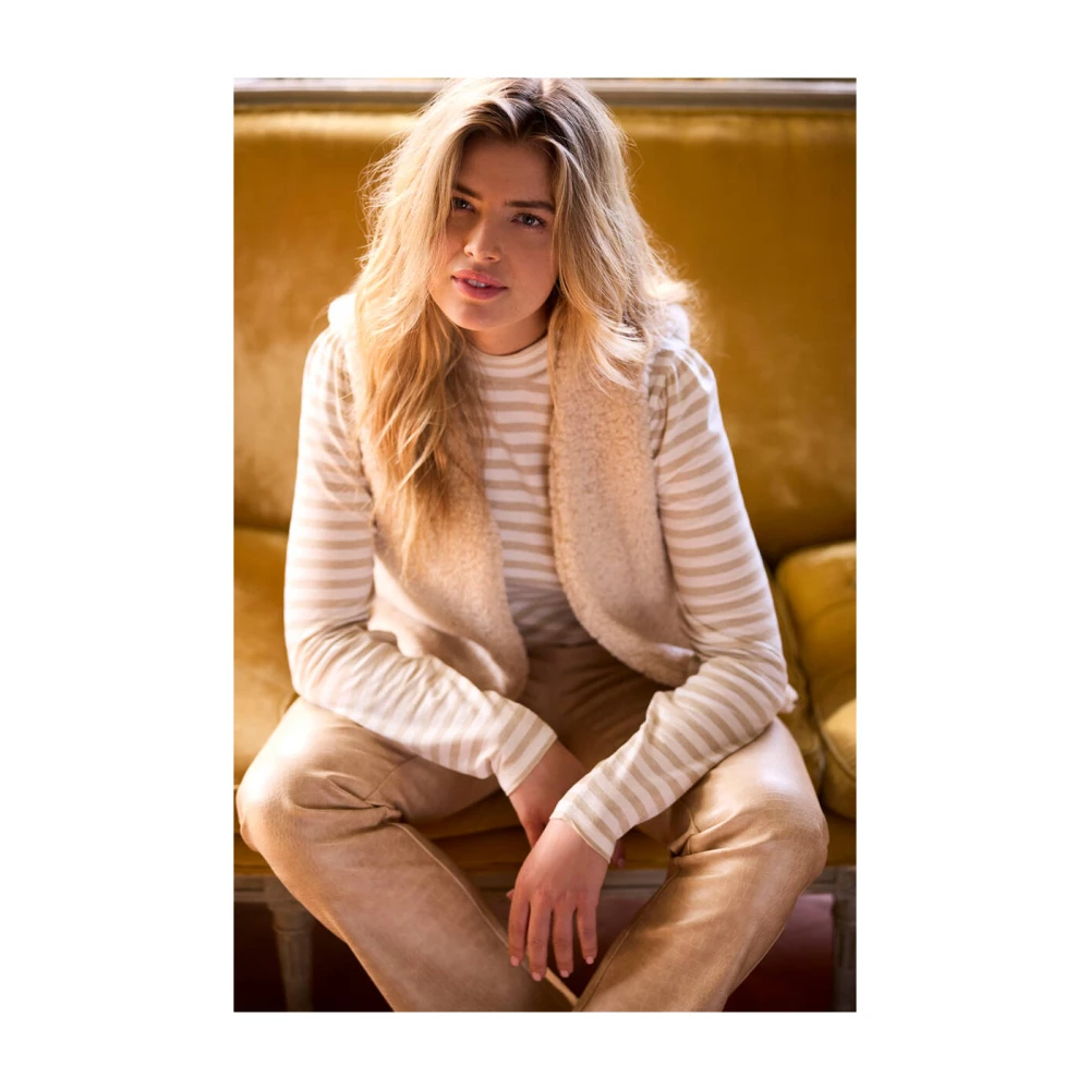 Tramontana Slang Gebonden Suedine Gilet Beige Dames