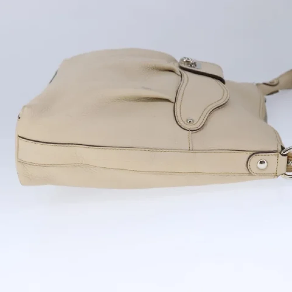 Salvatore Ferragamo Pre-owned Leather shoulder-bags Beige Dames