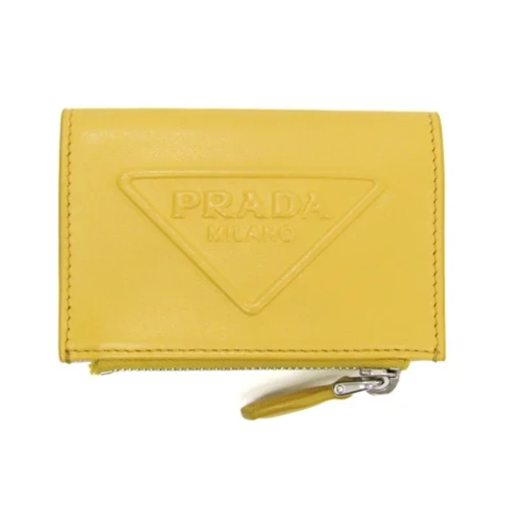 Prada Vintage Pre-owned Leather wallets Yellow Dames