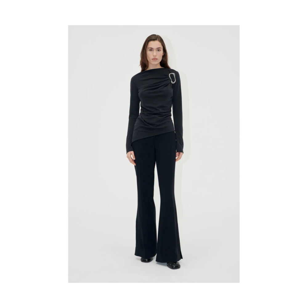 Stine Goya Zwarte longsleeve top met gesp Black Dames