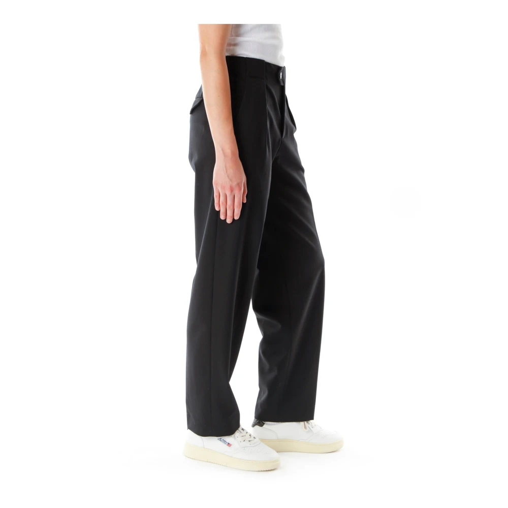closed Slim-fit Trousers Black Dames