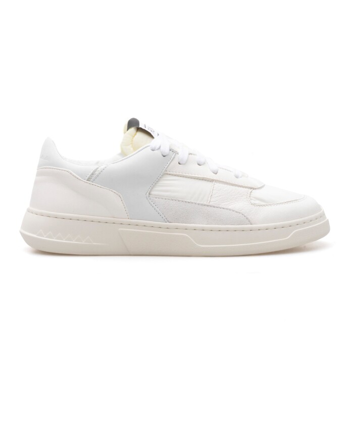 low-invisible-w-sneakers