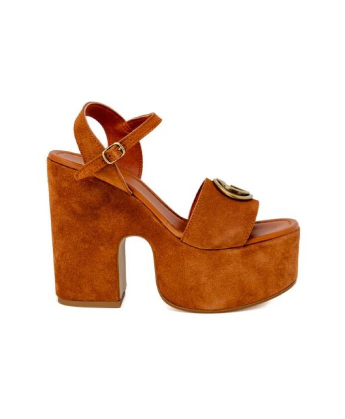 bruine-suede-sandaal-met-hak