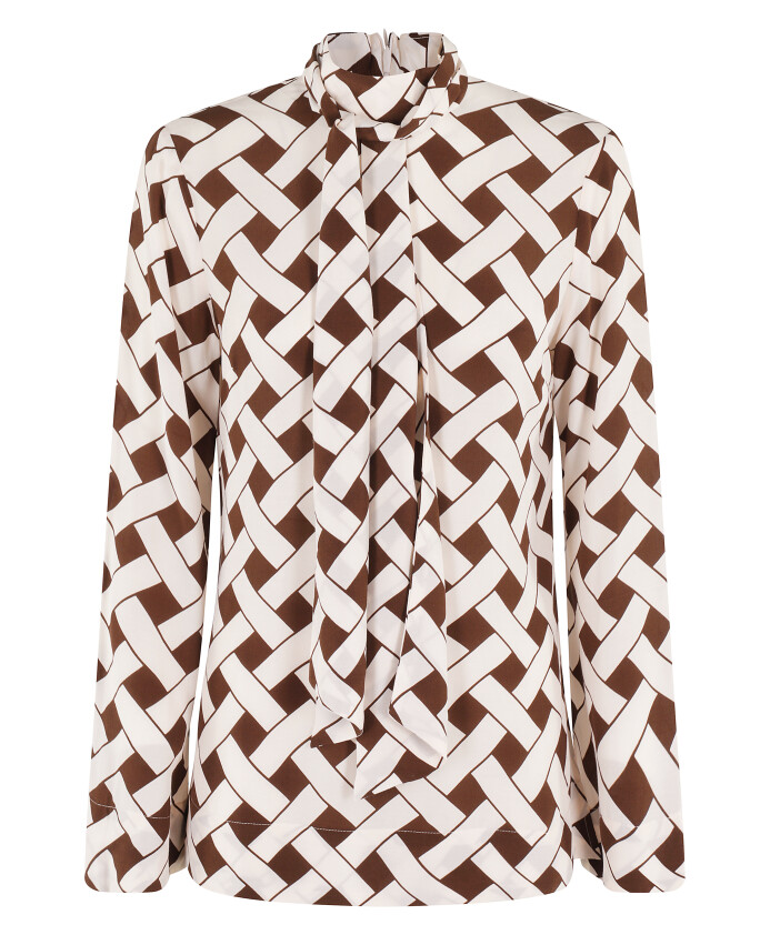 haut-libra-dans-un-style-tendance