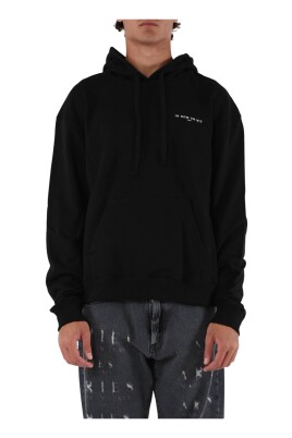 sweat-a-capuche-noir-avec-roses-et-perles