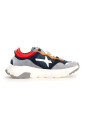 sneakers-bleues-avec-un-design-unique